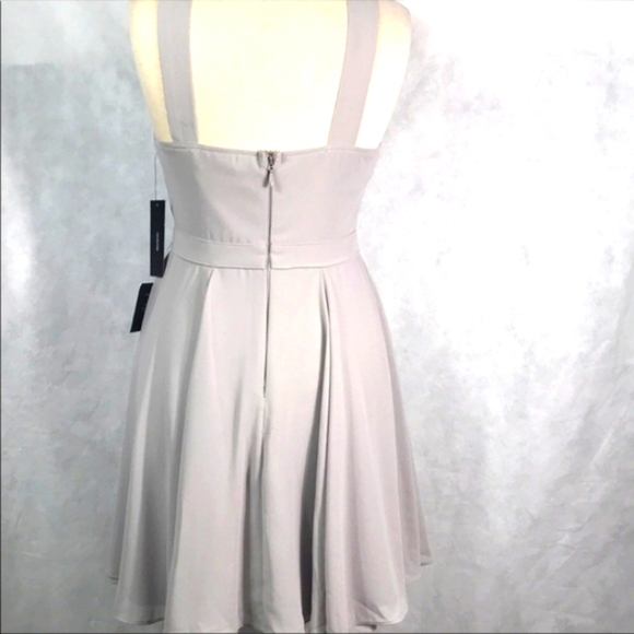 โLuLuโsโ adorable A-line Halter Dress.  NWT๐๐๐ - Picture 10 of 15